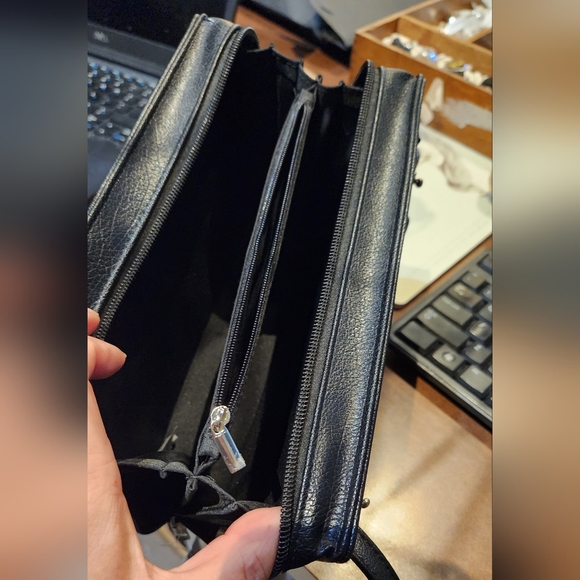 Vinyl Wizard of Oz Book Purse - Picture 6 of 7